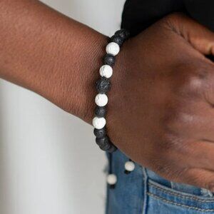 $5 for $25 ✨ NEW Black & White Lava Stone Adjustable Bracelet ✨